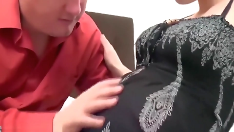 Step daddy in love with preggo teen 18+