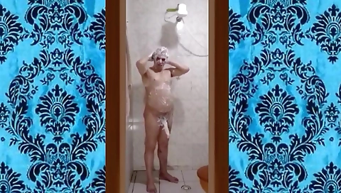 O Meu Banho Gostoso Com o Pau Duro 011